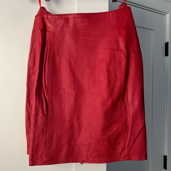 Vintage 80s Leather Jacket and Skirt Set in Cherry Red - Picture 8 of 12